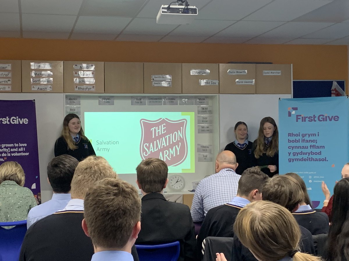 Very proud of <a href="/Pentrehafod/">Pentrehafod School</a> year 9 students today taking part in @FirstGiveAS <a href="/FirstGiveUK/">First Give</a> final #charity #Socialactivism