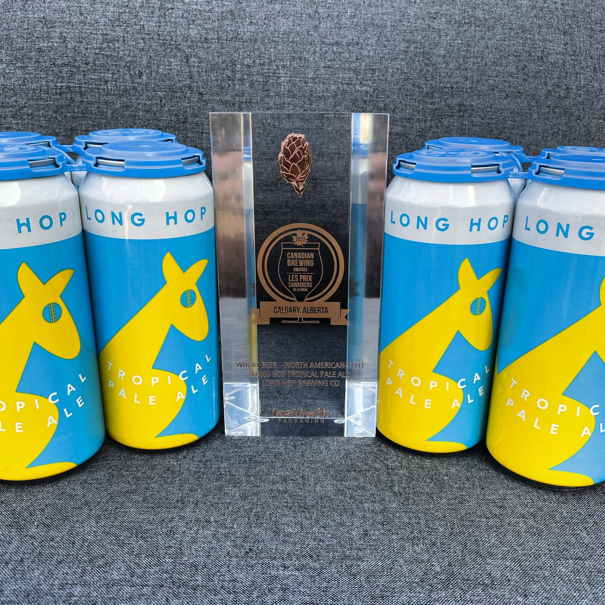 🏝Let’s Get Tropical!🏝 We are super excited to share that our Tropical Pale Ale won bronze at the Canadian Brewing Awards for Wheat Beer - North American-Style