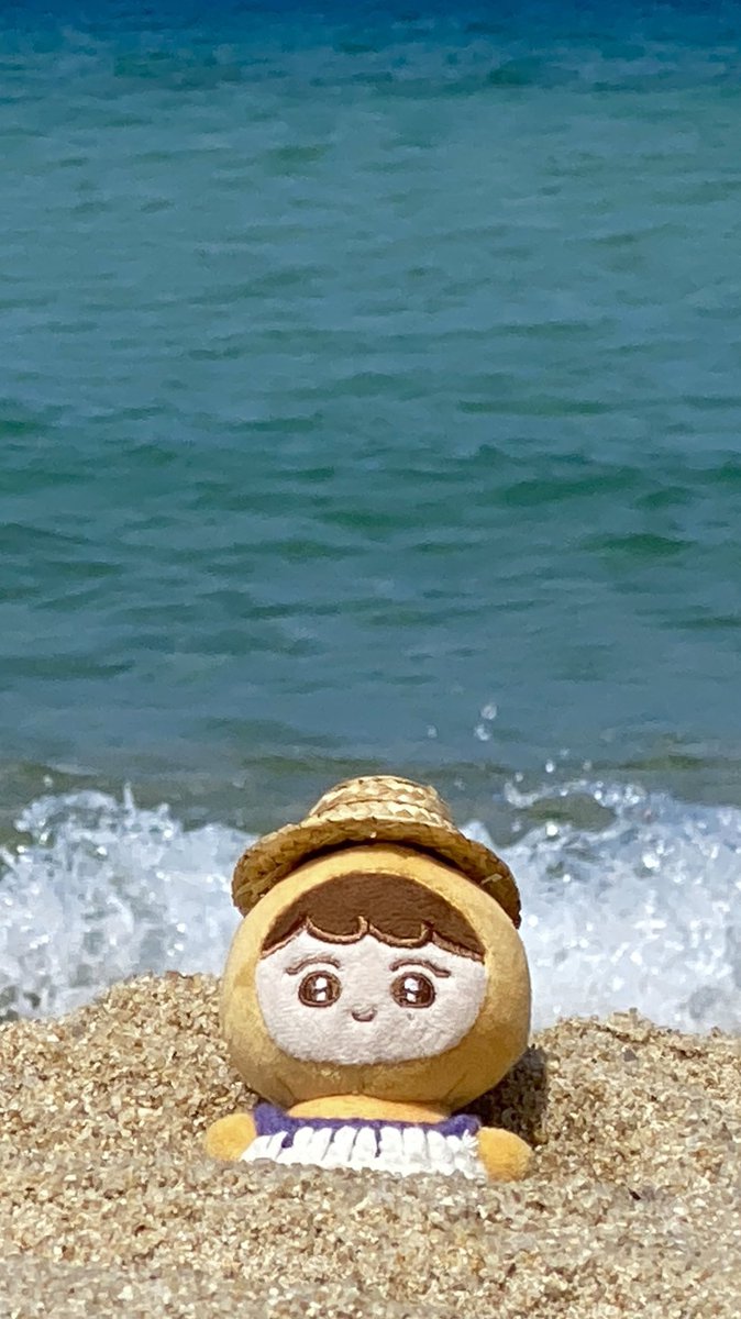 19980II6's tweet photo. 뿌라봉의 바다 여행🌊💙 https://t.co/TQGodPgDof