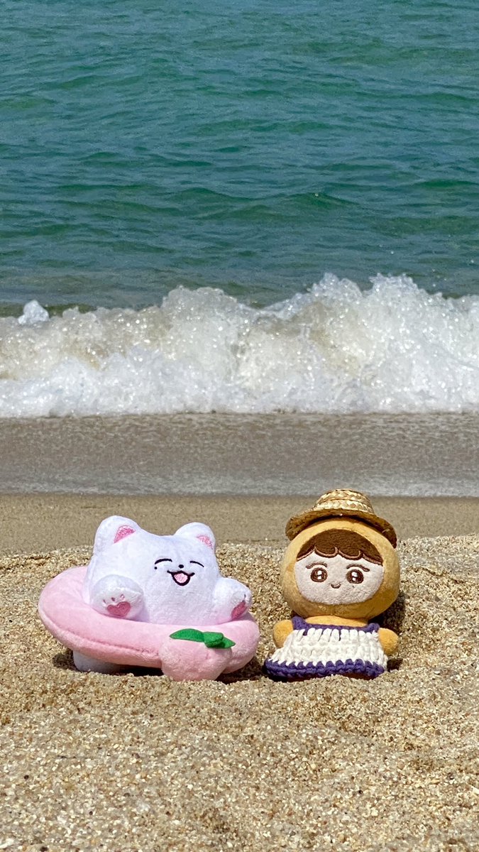 19980II6's tweet photo. 뿌라봉의 바다 여행🌊💙 https://t.co/TQGodPgDof