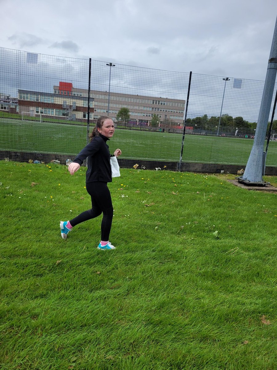 whitdale_ps's tweet photo. Some action shots for today's cross country @ActiveS_Wburn #P6P https://t.co/iDgRFtay0D