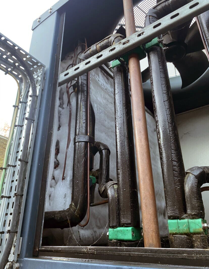 A busy day in the cold for the Cooltherm technical team.

A trip into London to provide ongoing training, technical advice and maintenance.

Contact us
For more details, call 0117 961 0006 or email enquiries@cooltherm.co.uk

#technical #chillers #HVAC #airconditioning
