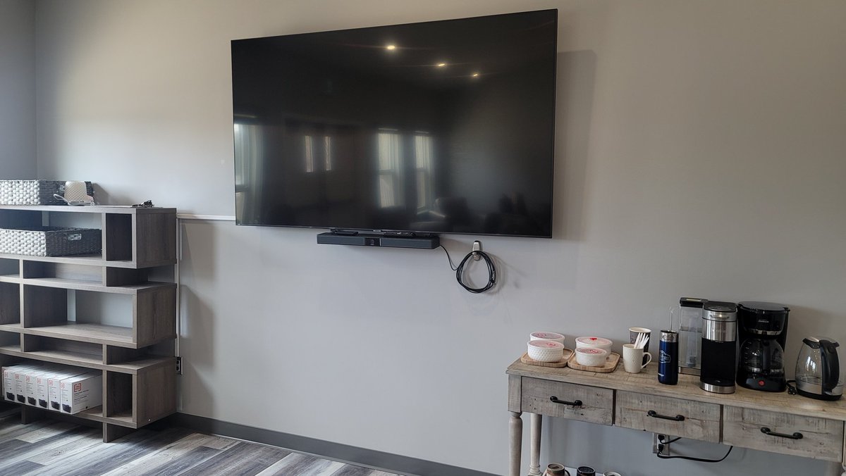 Do you need a high quality and easy to use video conferencing setup for your space? #callwolfe