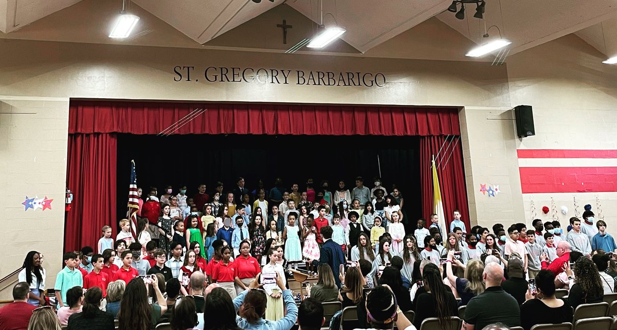 SGBschool's tweet photo. 💐🌸Spring Concert🌸💐 #sgbstrong #spring #catholicschool https://t.co/4H3e1dDTus