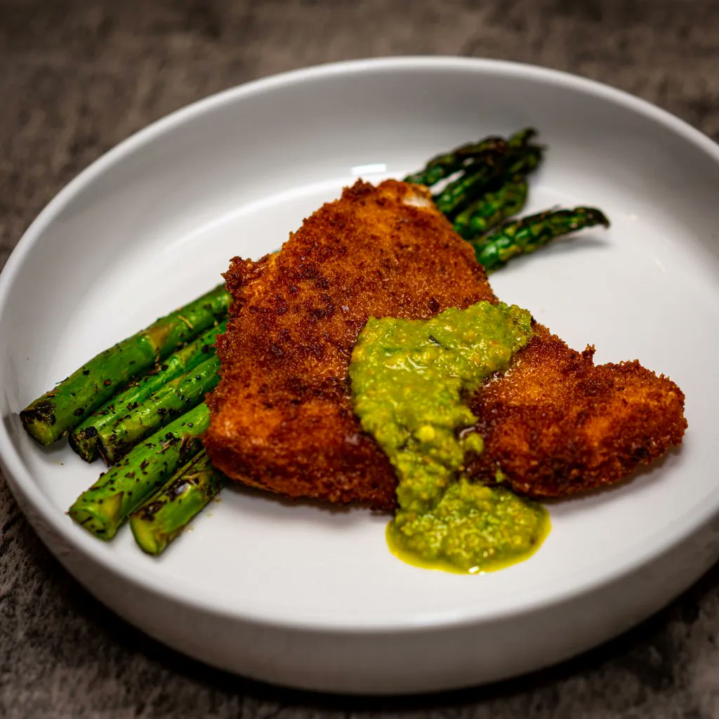 newmanvisuals's tweet photo. I tried to make a #ketorecipes version of @Jean_GeorgesNYC #swordfishMilanese with chili fermented butter and capers sauce from the @eater_ny video. 
I substituted #almondflour and made #keto breadcrumbs with @auntmilliesbread keto bread by toasting and grinding them. https://t.co/Sw9uzMazB7
