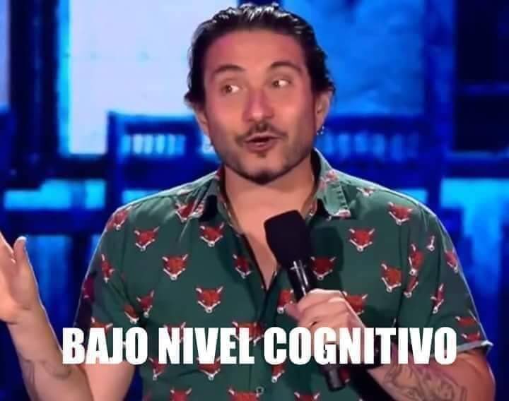 vanfari's tweet photo. Los wnes que culpan a Boric de la falla técnica #Metro https://t.co/XK14Wn9RQT