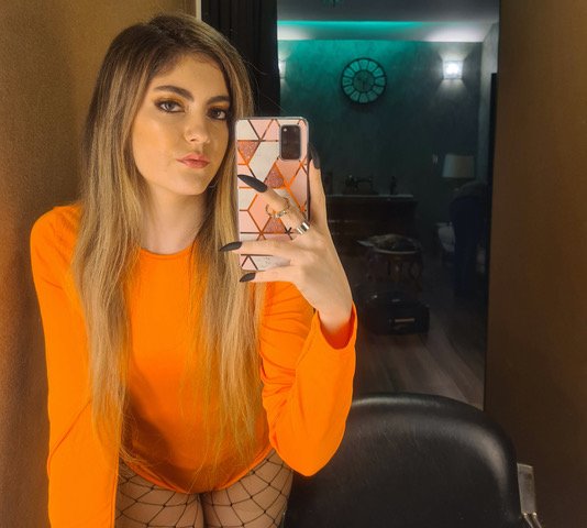 musicmediam's tweet photo. ⚡️ENTREVISTA⚡️
¿Quieres saber más sobre Sara Row?
Ya está disponible en nuestra web, apartado BLOG, la entrevista que hemos hecho a esta nueva cara del panorama músical que está arrasando. 🤘💕💕
@sararowoficial
@musicmediam
#entrevista #blog #blogmusical #musicaurbana #music https://t.co/E0hAl5FRhG