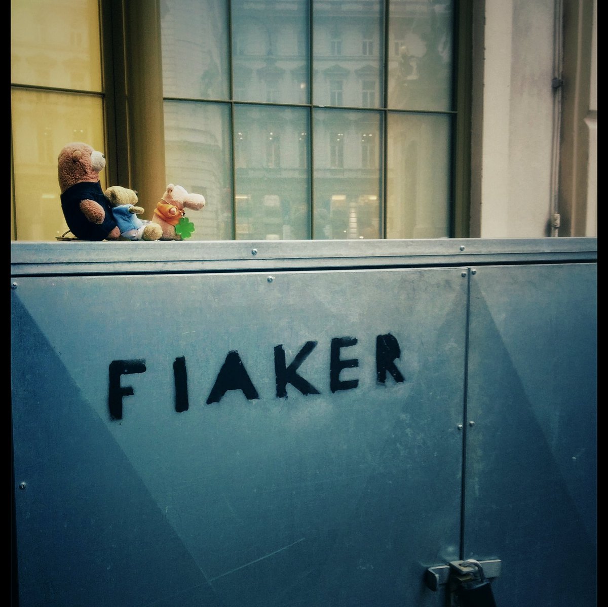 _dieGang_'s tweet photo. #Fiaker und Verbot https://t.co/TakiOlGAE6