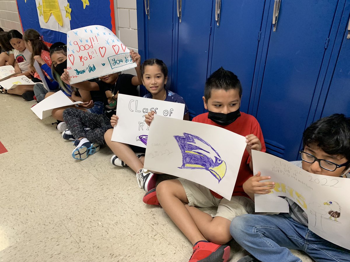 Congrats 2022 graduates 🎓 🎉🥳 <a href="/DoverElementary/">Dover Elementary</a>
