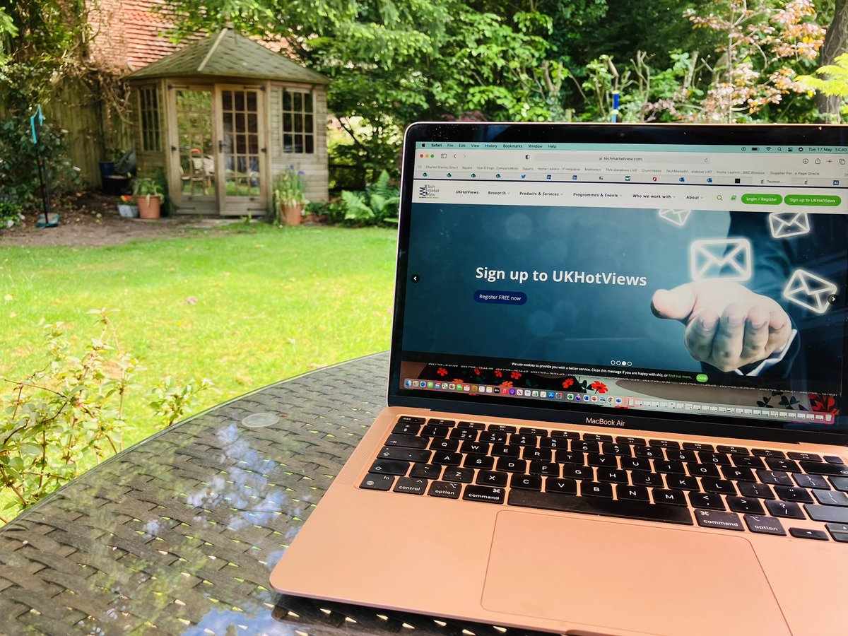 TolaSargeant's tweet image. It’s a working from the garden kind of day ☀️ #WorkFromAnywhere #remoteworking #workisnotaplace #Productivity #Wellbeing @TechMarketView