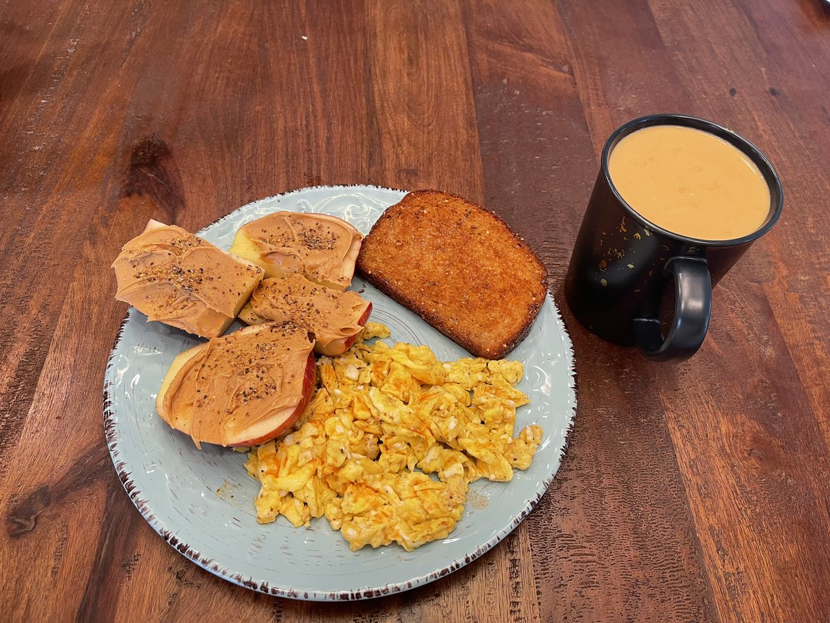 Finished up at the gym and came home for breakfast! Feeling stronger already and it’s only been about a week. I can do a higher speed on the treadmill now and I’m not done after the treadmill.