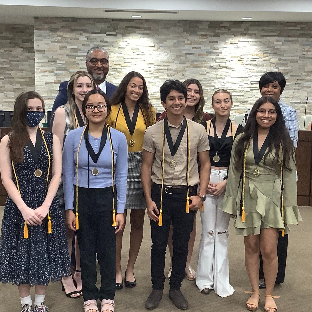 EvermanISDSuper's tweet photo. It was great to recognize these 8 scholars last night! #movingbeyondlimits https://t.co/JcNdWh19nu