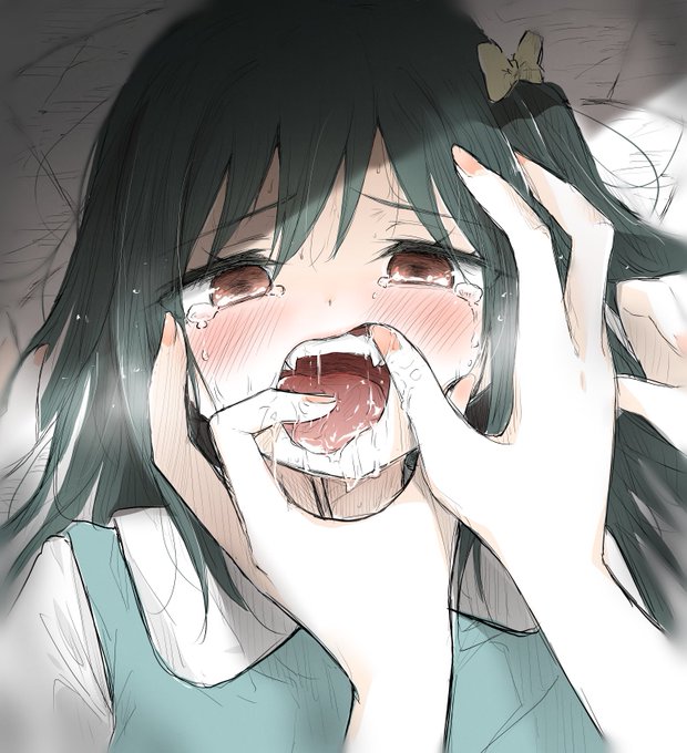 しろりこちゃんのこども八重歯見せてね…… 