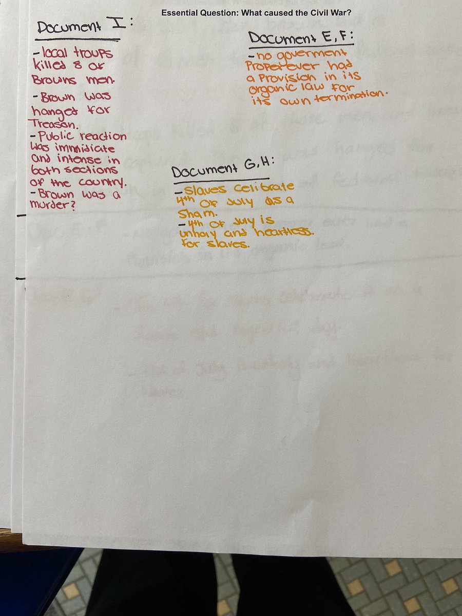 MrFahertySPMS's tweet photo. Entire college classes are devoted to the road to the Civil War. Students dive into sources to answer, What caused the Civil War? Focused note taking and discussion around our DBQ documents. https://t.co/D6iPsE7lDk