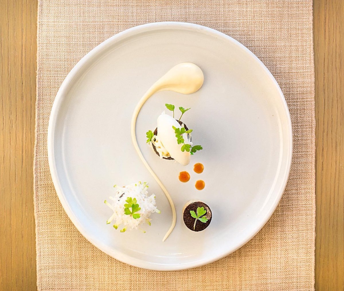 ~ MONDAY NIGHTS ~

How about starting your week off with an evening enjoying our 5-course tasting menu? 

Our Monday nights are back! Monday 16th May!!

BOOK NOW restaurantsolo.co.uk 

#Mondaynight #aughton #datenight #finedining #foodblogger #instarestaurant #michelin