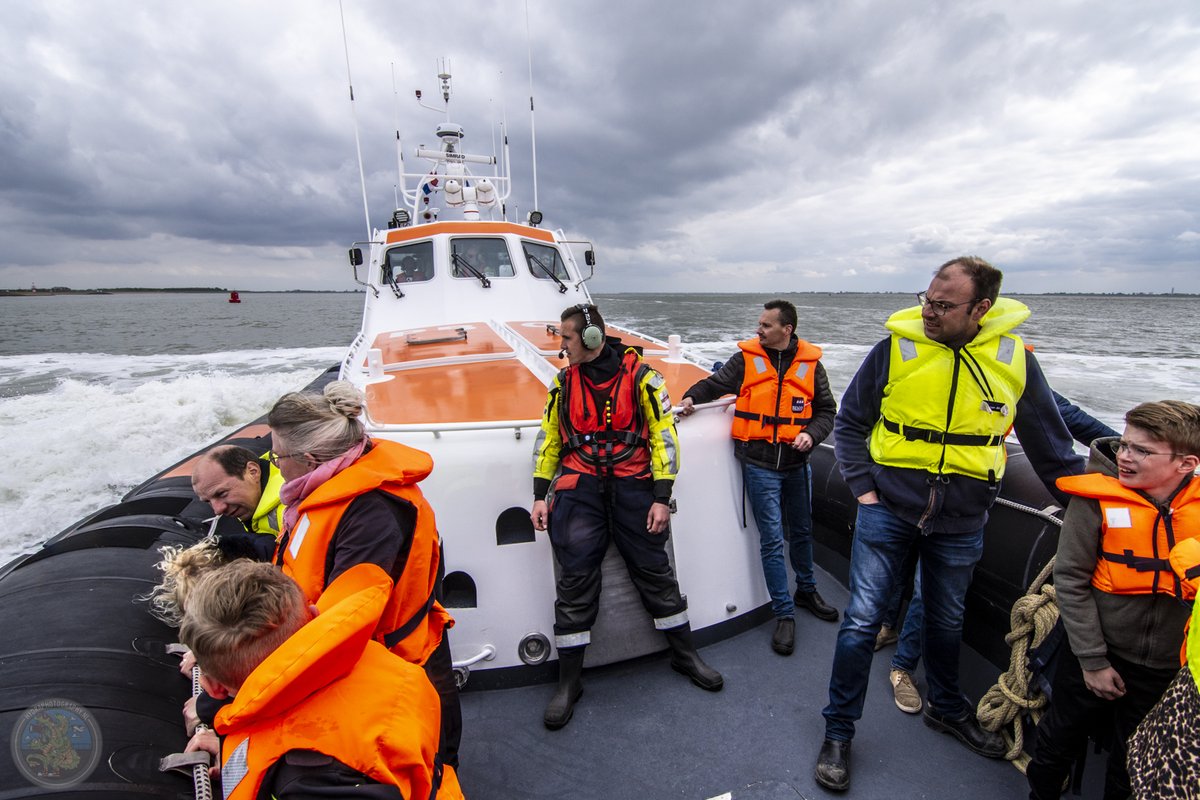 Het spektakelstuk: reddingbootdag KNRM Hansweert , een verslag op bit.ly/3vMeN7B