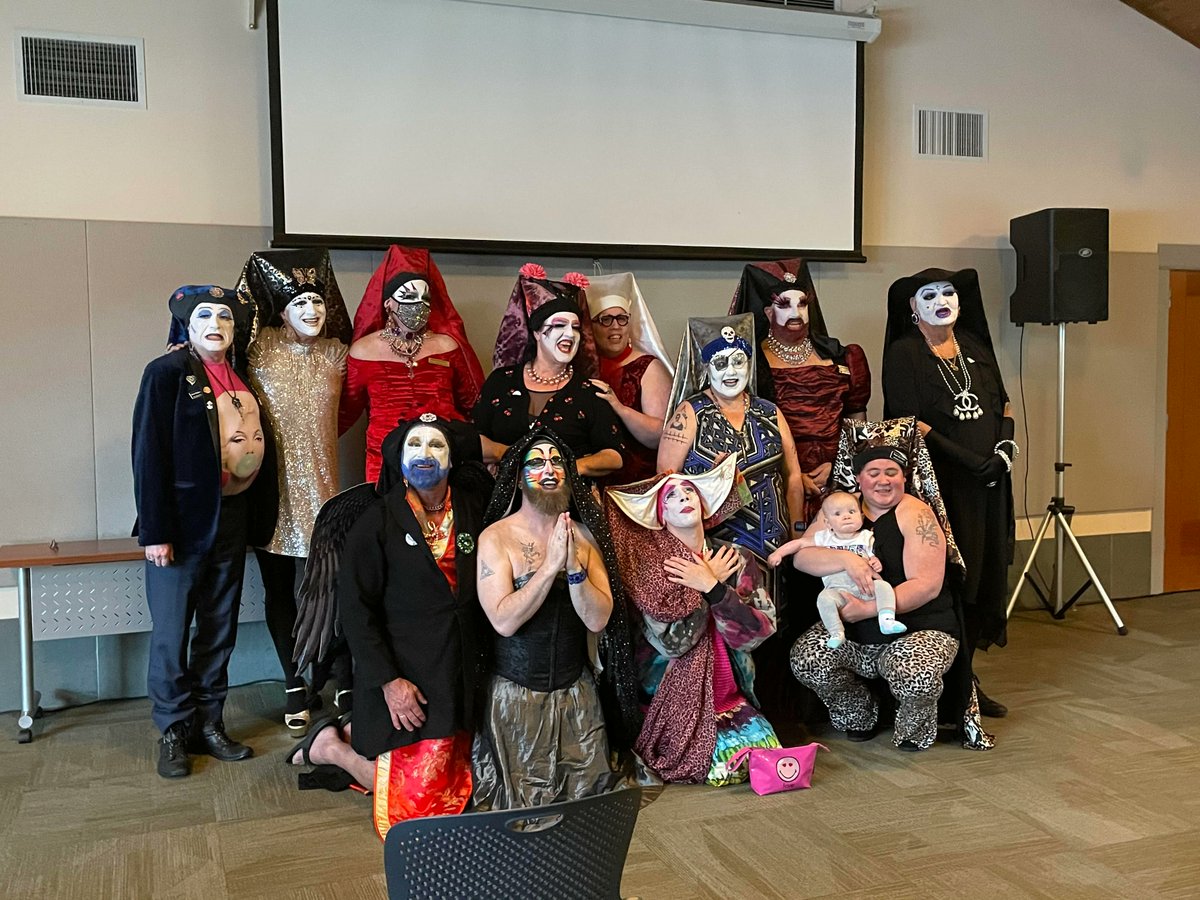 FFTFoodBank's tweet image. We are so thankful to the @RRSPI for awarding Food For Thought a grant to support our Full Belly Nutrition Program. This program provides healthy meals to expecting mothers and their families who are at risk of malnutrition.