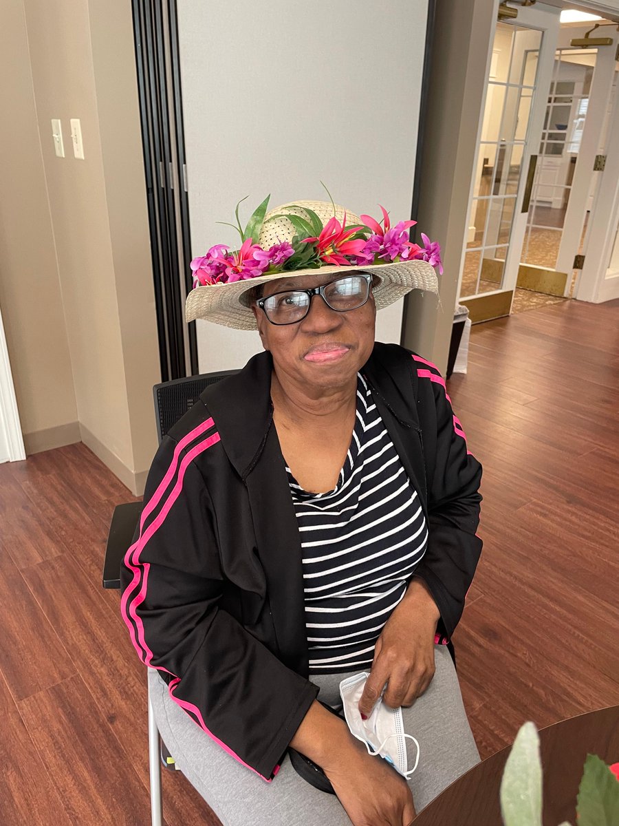FranciscanHCC's tweet photo. Our crafty ladies made their own Derby facinators and hats to wear this weekend for the big races. 🏇 How beautiful and talented are our Franciscan ladies? 👒 

#FranciscanFamily #FranciscanFun #WhatsHappeningAtFranciscan #FranciscanCraftClub #TrilogyFamily https://t.co/p1Fi28BBSt