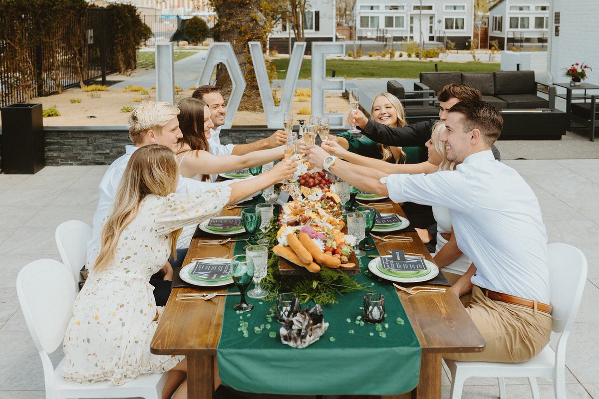 TheElmEstate's tweet photo. We're just 11 days away from our Engaged Open House at The Elm Estate! If you or someone you know recently got engaged, you’re invited! Check out our IG page for more info ✨
https://t.co/arHmLwzOS0 https://t.co/nDBTzL3QXV