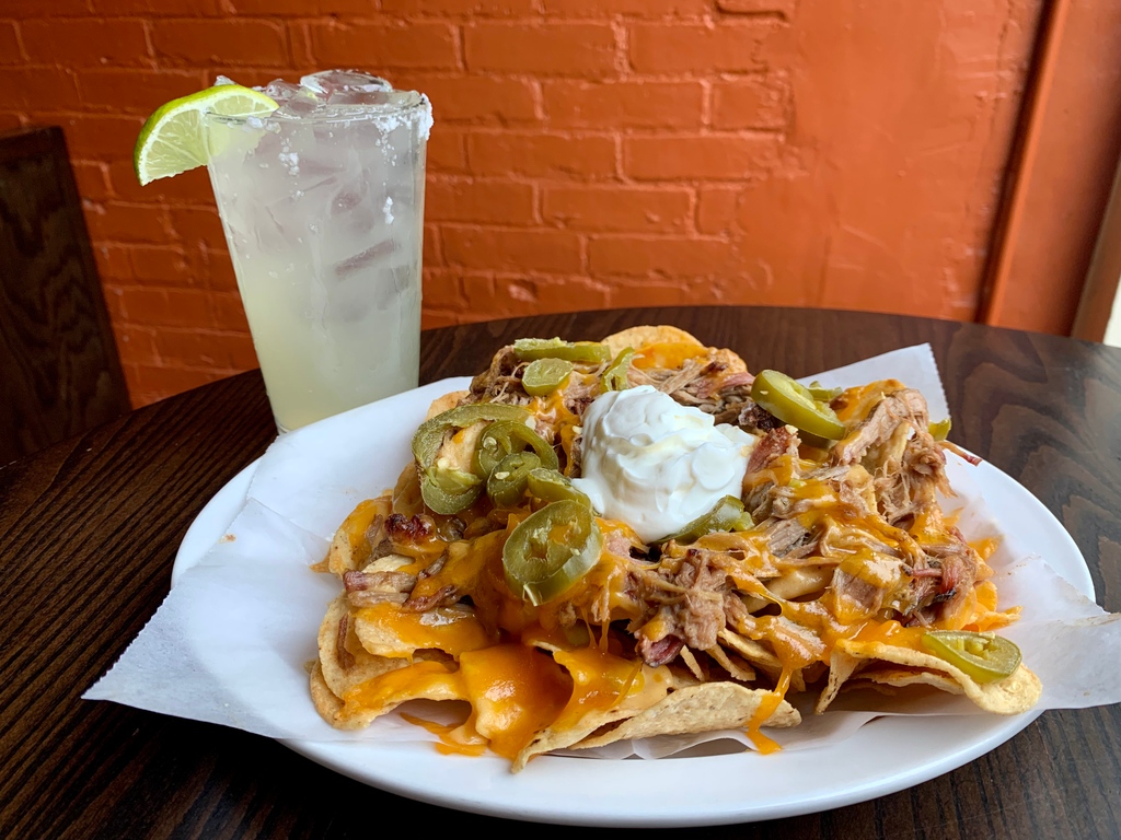 TinKitchenBBQ's tweet photo. Feliz Cinco de Mayo! Celebrate with Pulled Pork Nachos, our twist on an old favorite—and maybe a marg!😋

#tinkitchenbbq #kcbbq #visitwestonmo  #seeyouinweston #downtownweston #westonmissouri #westonproud #teamtk #tkproud #bbqribs https://t.co/aF1GDmVCMV