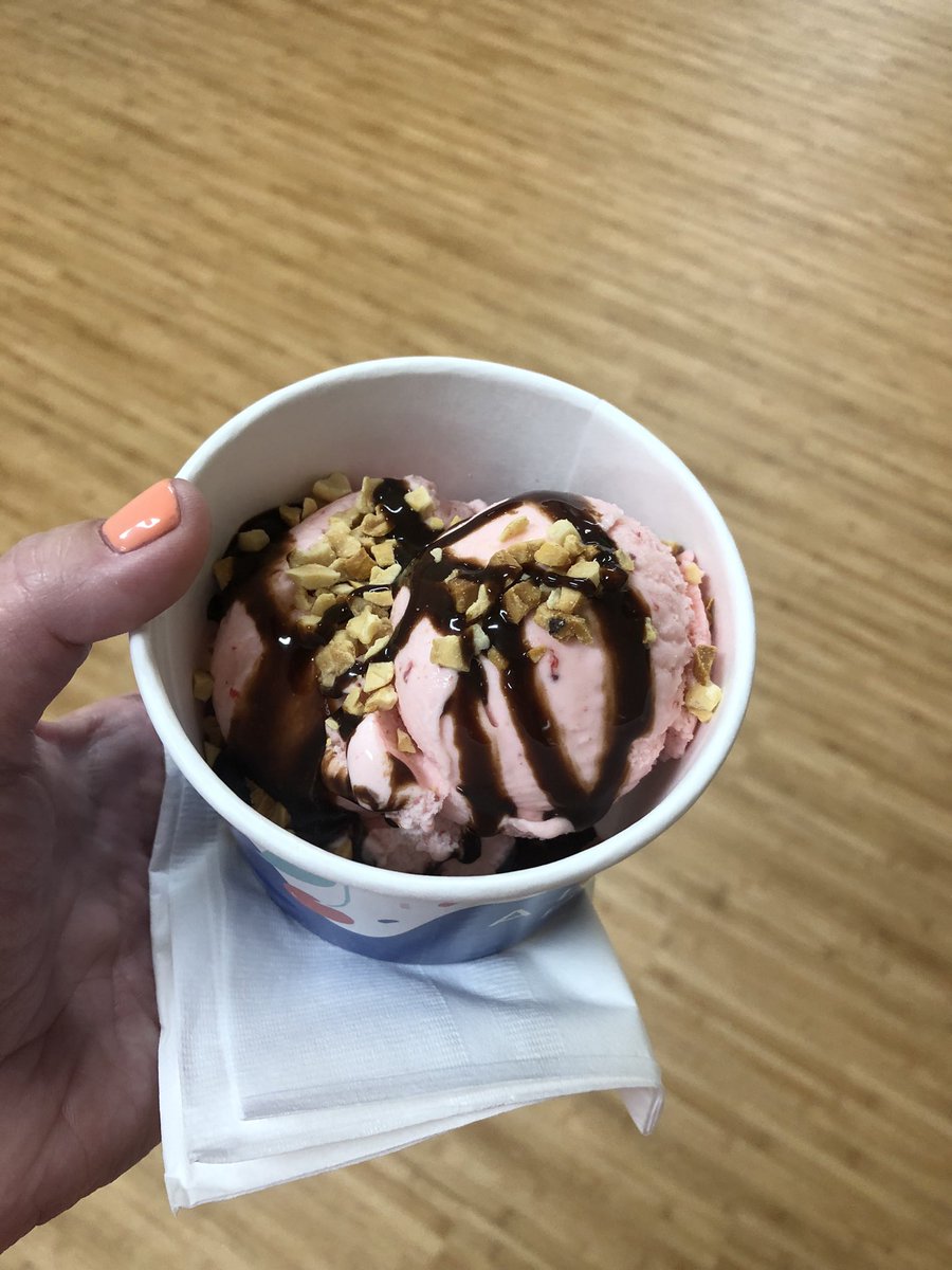 Thank you for the sweet treat at the end of the day! <a href="/MJEjags/">Jenks Elementary</a> <a href="/TXHealthyTeeth/">Kids Healthy Teeth</a>