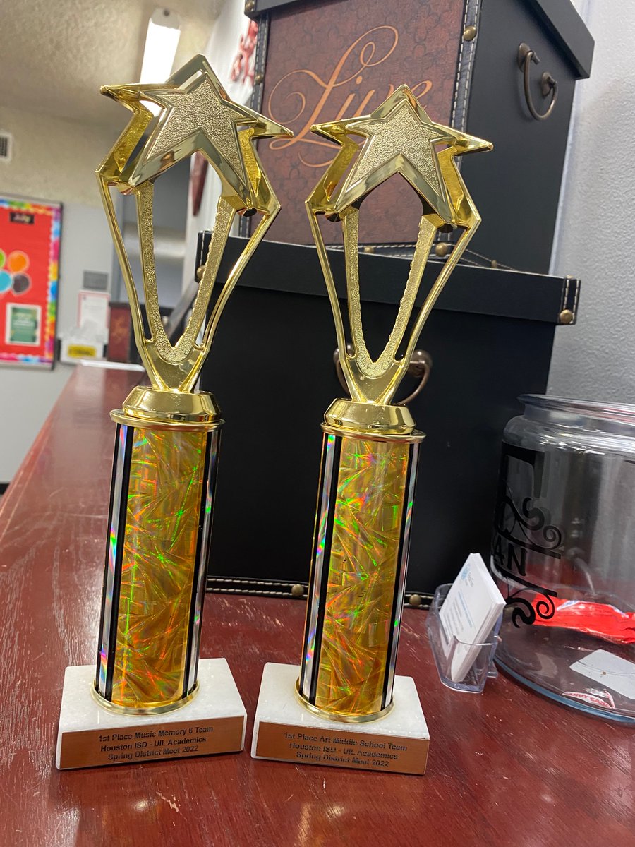 EricaTran16's tweet photo. Super proud of our @PatrickHenryMS for bringing home two 1st place trophies from the last UIL district meet! #proudprincipal @TeamHISD Thank you @UILHoustonISD for bringing these by today! Our Patriots continue to amaze us and the community! Si Se Puede! https://t.co/C1zbm9tpVG