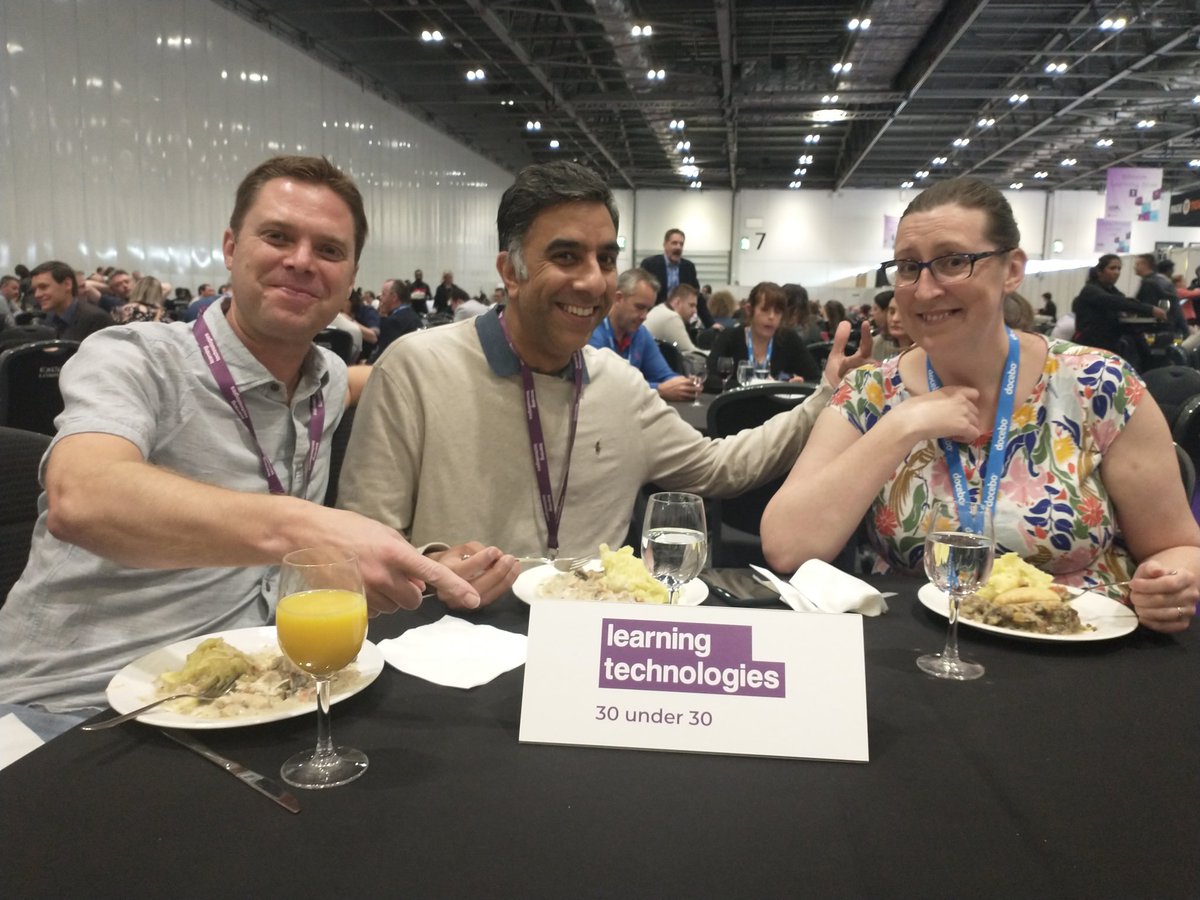 Some very experienced under 30 at lunch 😉 it was lovely sharing a table with you  @sukhpabial @PhilWillcox.  #LT22UK