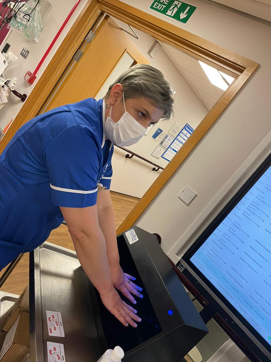 NM_IPCteam's tweet photo. Today has had such wonderful participation from North Mid staff all over the hospital! Here a few more members of the team showing us great technique. #WorldHandHygieneDay2022 #cleanhandssavelives https://t.co/eBFyj9jk6u