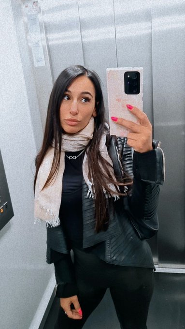Black black black🖤 https://t.co/Vno8GTosG1<a href="/tag/womansday"class="tags"><span>#womansday</span></a>