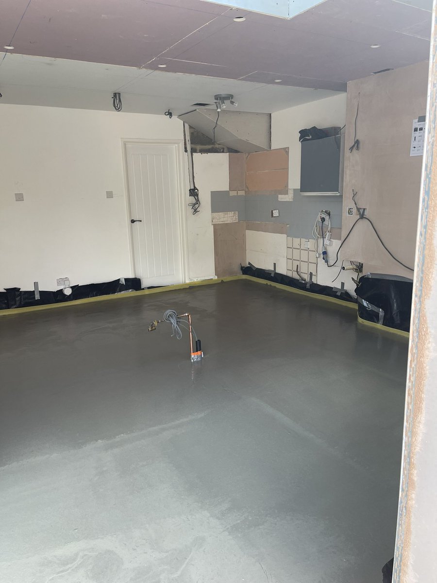 mike atthis (@atthismike) on Twitter photo On-site floor training with Weber 4310  <a href="/WeberTraining/">Saint-Gobain Weber Technical Academy</a> On-site floor training with Weber 4310  <a href="/WeberTraining/">Saint-Gobain Weber Technical Academy</a>
