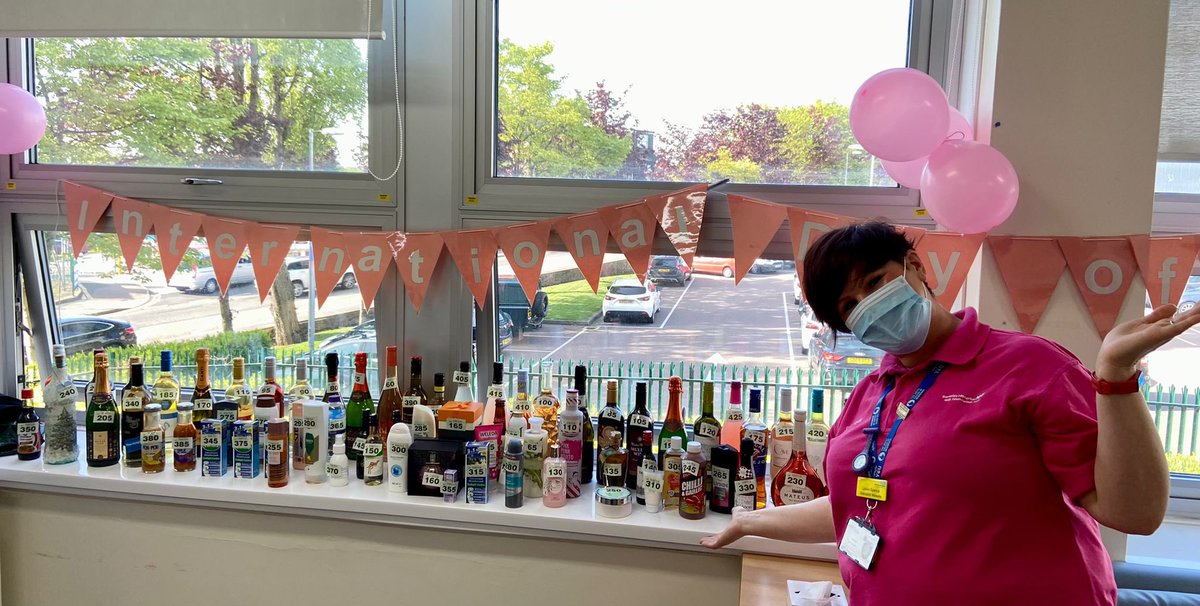 GinaMansell3's tweet photo. Happy international day of the midwife !!! BHNFT, spreading the love, thank you midwife, wheel of fortune, LMNS goodie bags, cakes, tombola, amazing team. #PMAteam 
@LJS_pence @GinaMansell3 https://t.co/ov6VDHSV7I