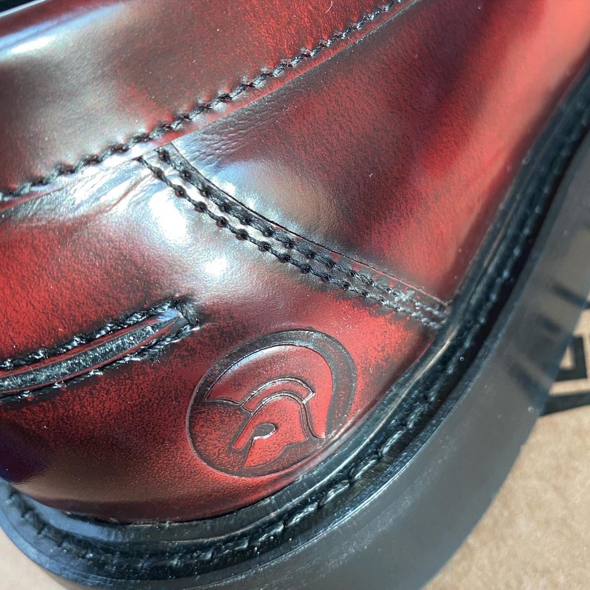 DelJunction's tweet photo. Coming soon - The new Trojan/Delicious Junction footwear collaboration.
#DeliciousJunction #Trojan #TrojanRecords #TrojanRecordsOfficial #TrojanFootwear https://t.co/jW7j8b15iI