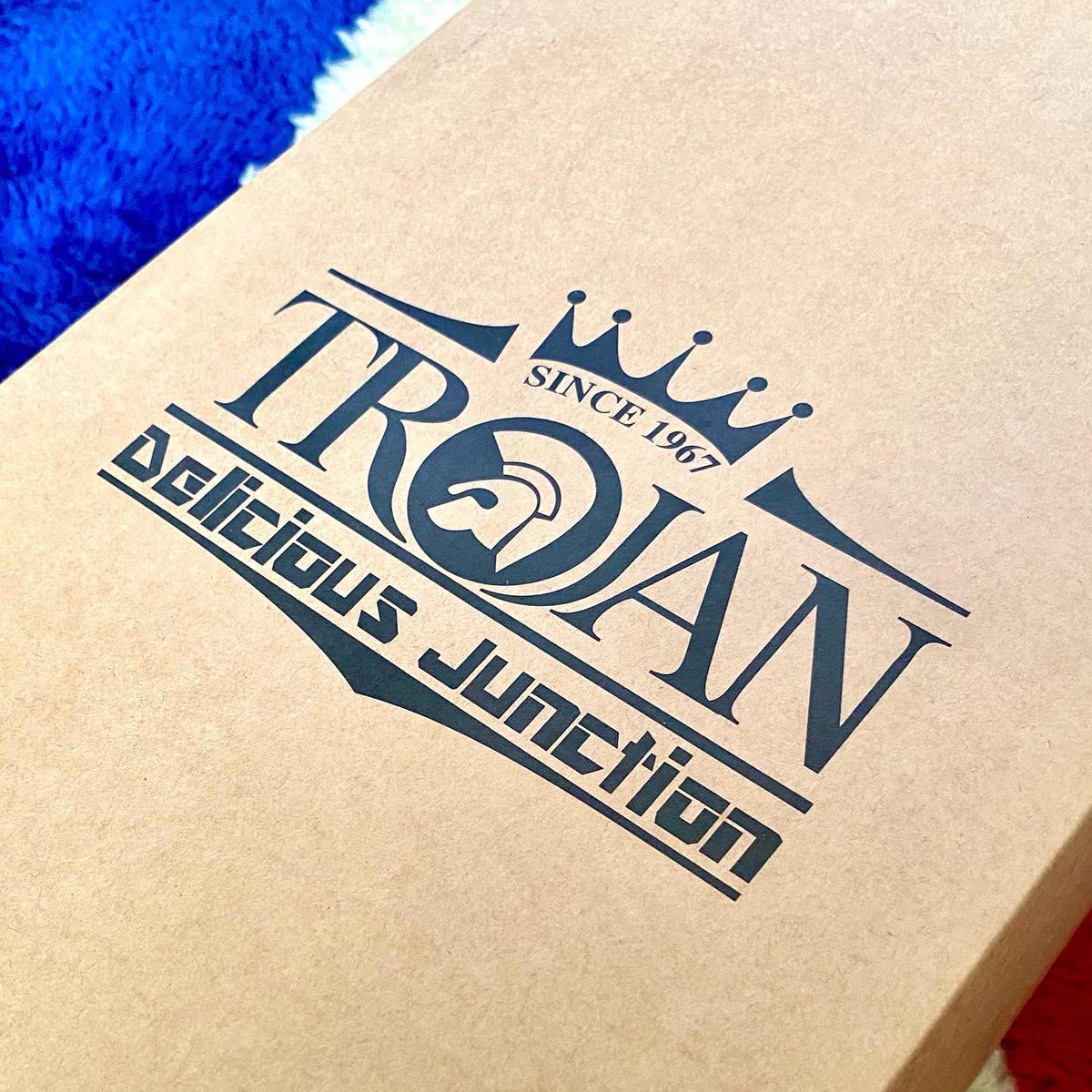 SkaandSoul's tweet photo. Coming soon - The new Trojan/Delicious Junction footwear collaboration.
#DeliciousJunction #Trojan #TrojanRecords #TrojanRecordsOfficial #TrojanFootwear https://t.co/NU5MAZlLn3