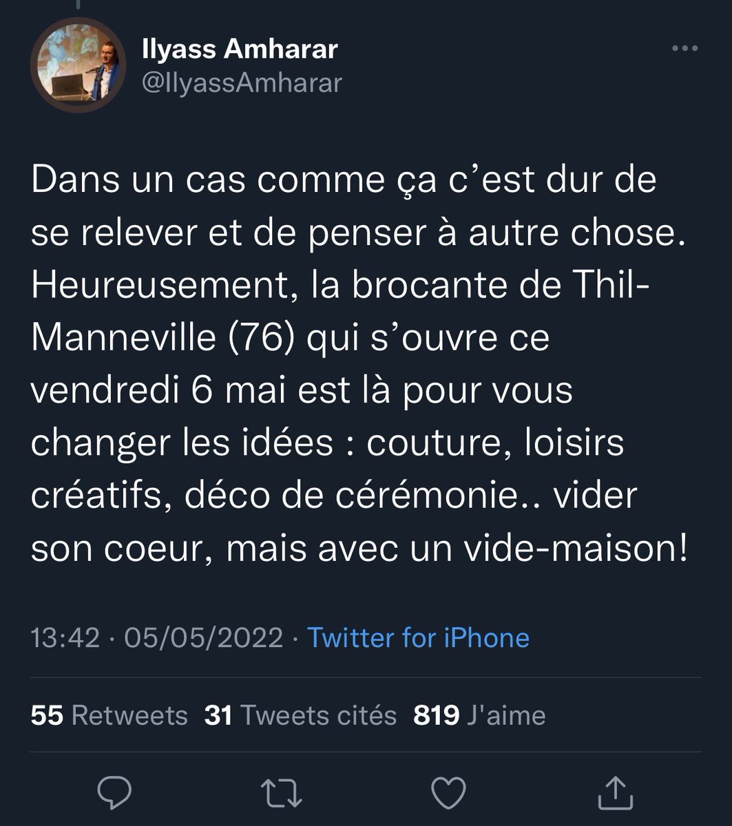 TopDesTwittos's tweet image. Pendant ce temps sur Twitter