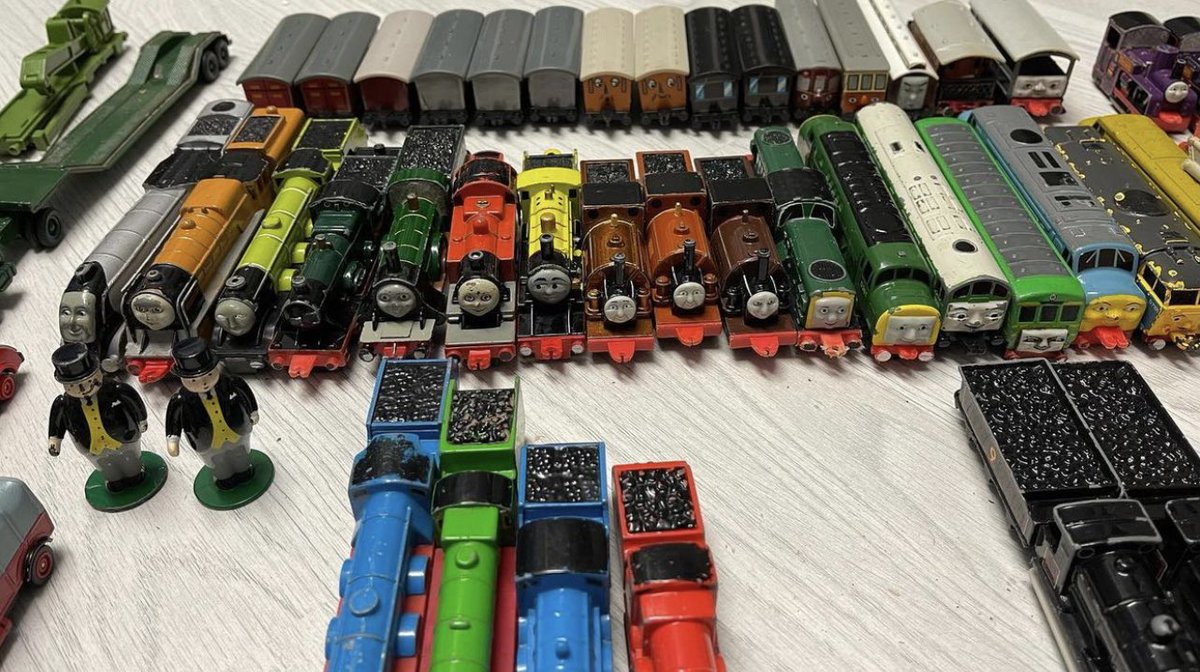 waynetaylor111's tweet image. Thomas the Tank Engine, my sons from when he was a nipper

#fatcontroller #thomas #toycollection #vintagetrains