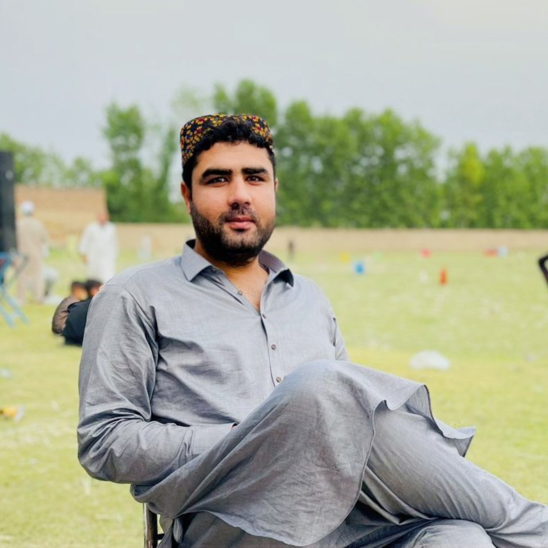 Shponkai001's tweet photo. چا چې هېر کړې هېروه يې 
AF https://t.co/s1nH5mkhVy