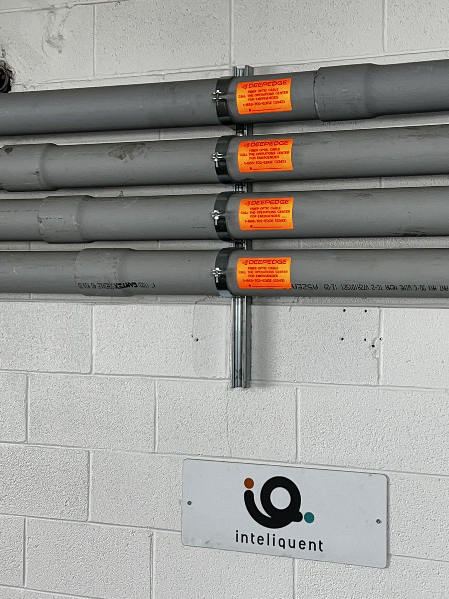 TheIcelandGuy's tweet photo. Marking #ISP for clarity. #701ETRADE #carrierhotel #infrastructure Keeping it real. https://t.co/YWJQU8yaam