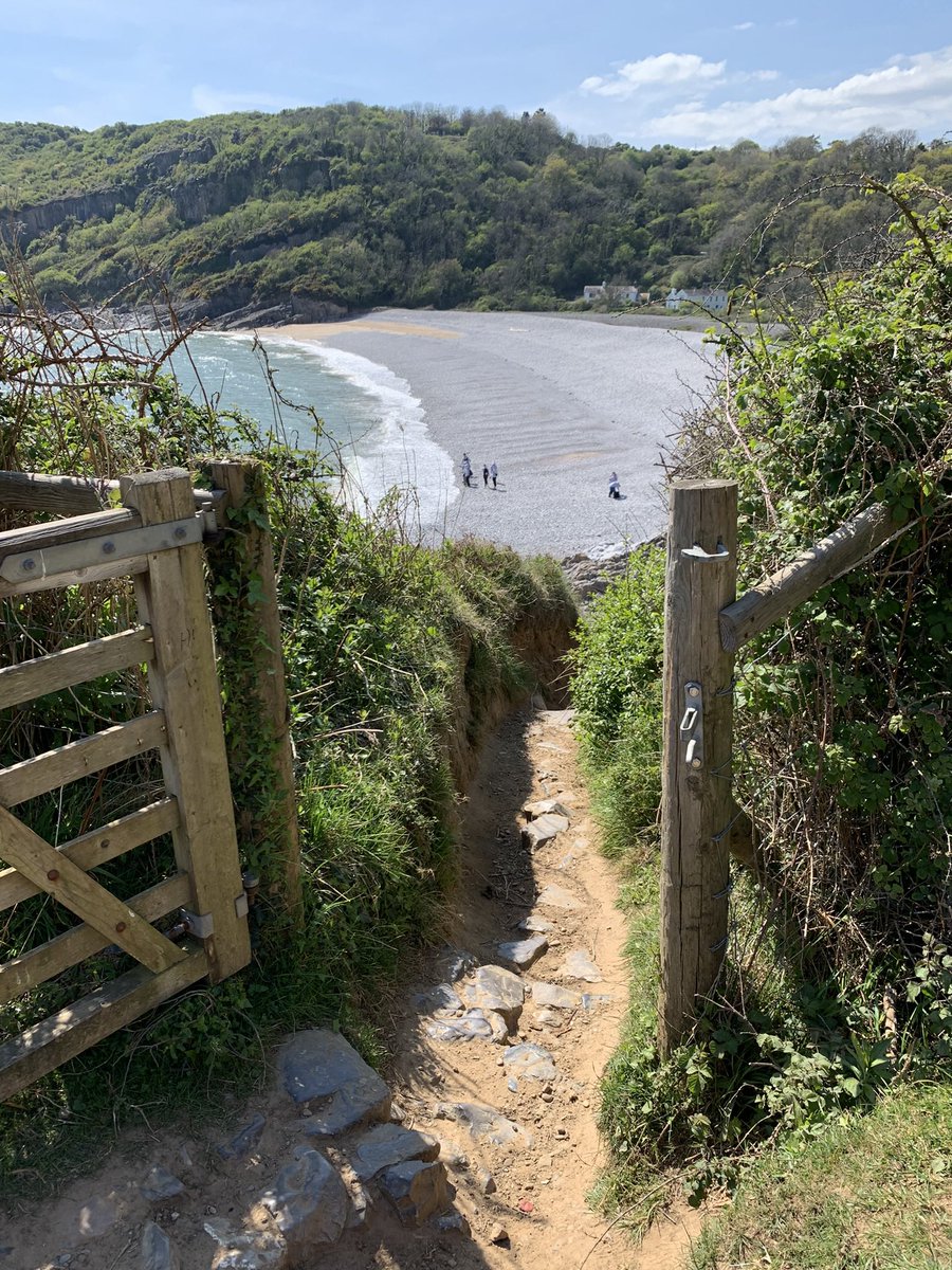 whitchurch_geog's tweet photo. Had a fantastic day exploring Pwlldu Bay with our AS Geographers recently. #geographyinaction #whssixthform #lsdtransport https://t.co/c87hy4je1o