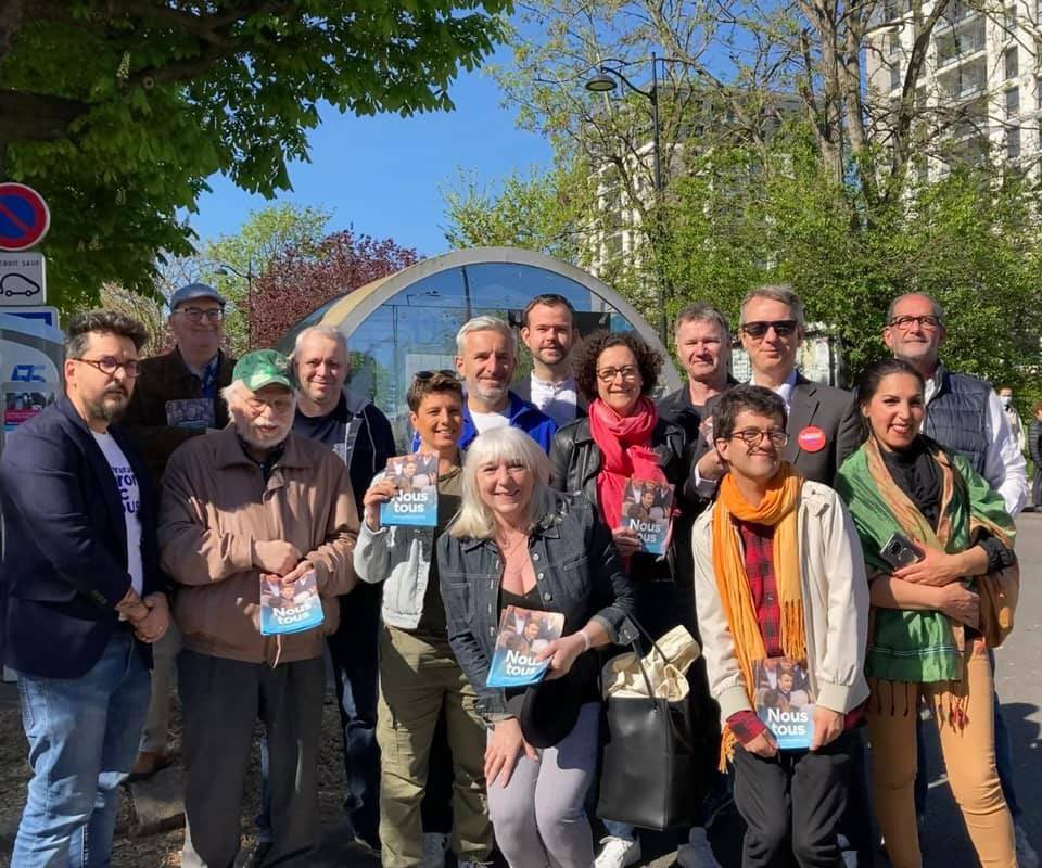 EmmWargon's tweet photo. Fière de mener la bataille législative de la 8ème circonscription du 94 pour devenir une députée engagée auprès d’@EmmanuelMacron et des habitants de #Charenton,#Joinville, #MaisonsAlfort et #SaintMaurice.

Donnons une majorité au Président et un nouveau souffle à ce territoire ! https://t.co/EGx3e0iUXZ