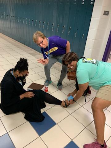 Mrs. E. Cherry tweet media