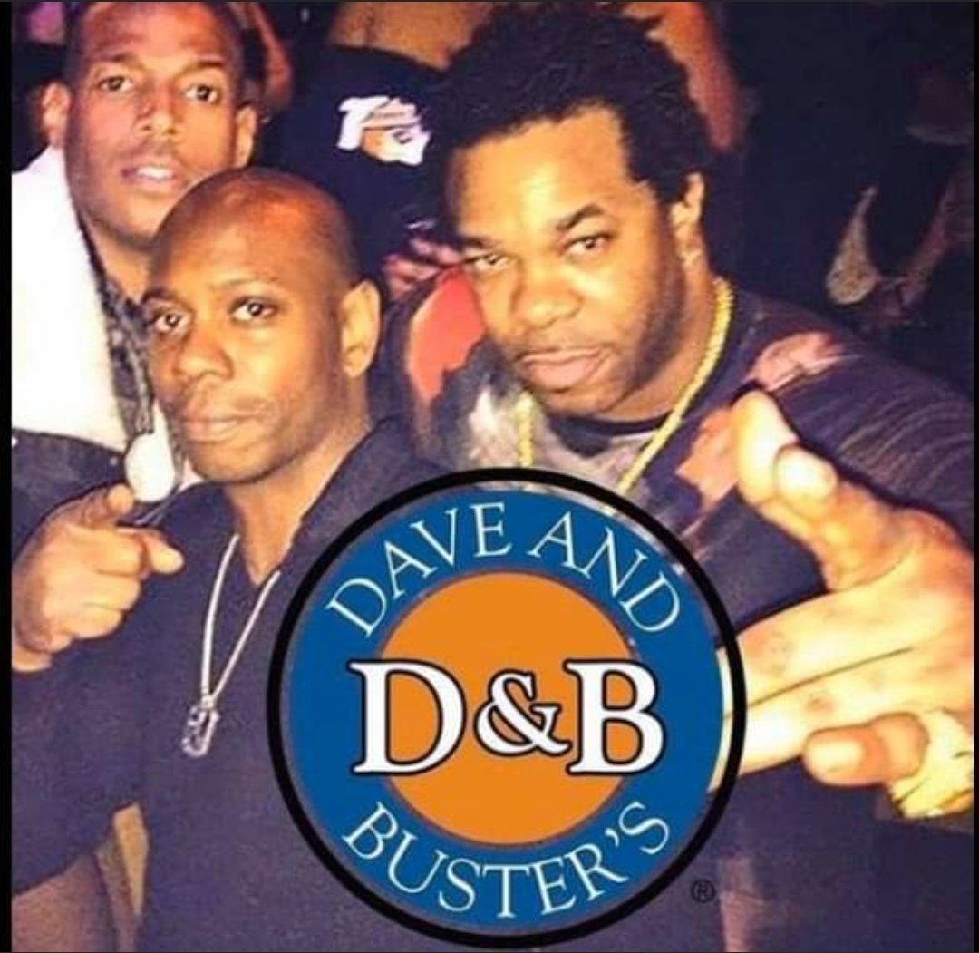 bootylicker956's tweet photo. Now with added anti-slap &amp; anti-tackle security 😤😤 wassup will Smith, where you at?! #ChrisRock #davechapelle #theslap https://t.co/fnhBlXBNxH