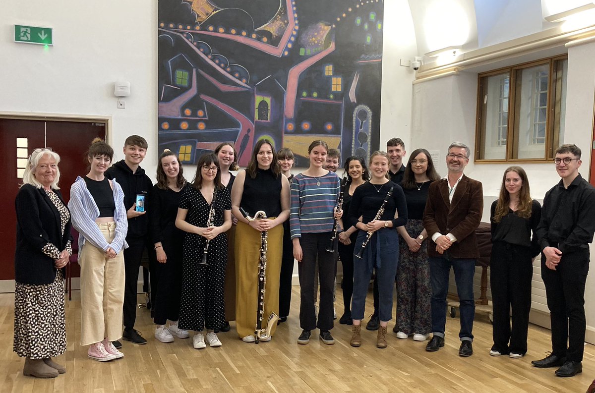 RWCMDwoodwind's tweet photo. Congratulations to the @QuartetIvy, winners of the Wind Plus Chamber Music Prize at @RWCMD with a stunning performance of Uhl’s Divertimento. Huge thanks to our sponsors @CrowthersCant and @justflutes, and to Ruth McDowell for adjudicating @CASSGB #clarinetquartet #rwcmdwoodwind https://t.co/3NjFMpbbso