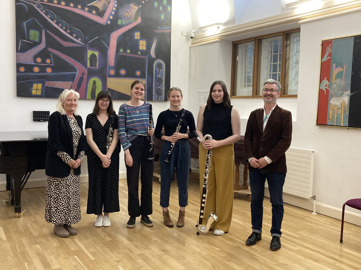 RWCMDwoodwind's tweet photo. Congratulations to the @QuartetIvy, winners of the Wind Plus Chamber Music Prize at @RWCMD with a stunning performance of Uhl’s Divertimento. Huge thanks to our sponsors @CrowthersCant and @justflutes, and to Ruth McDowell for adjudicating @CASSGB #clarinetquartet #rwcmdwoodwind https://t.co/3NjFMpbbso