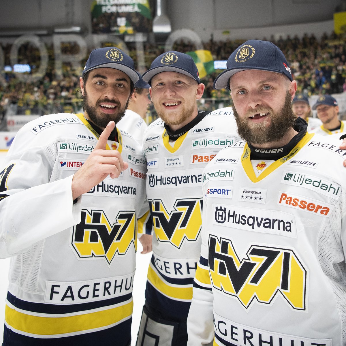HV71's tweet photo. Slutspelets poängkung med 21 poäng! #HV71 https://t.co/pydgimIxJm