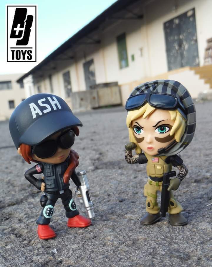 Rikas_work's tweet photo. "ASH may shoot a big gun...But I have these GUNS."
Tom Clancy's 
RAINBOWSIX Siege:
Operation Dust Line 
May 2016
featuring Operator, Defender, Navy SEALs, Meghan J. "Valkyrie" Castellano
#guns #tomclany #rainbowsix #ash #rainbowsixsiege #seals #specialforces #valkyrie #grrlpower https://t.co/D6RE7QDknN