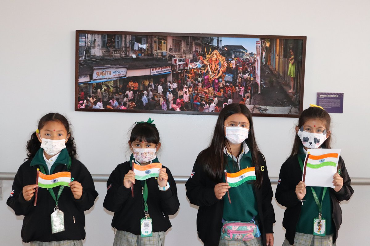 IndiaEmbBogota's tweet photo. 🇮🇳@LCBILINGUE held the exhibition Sacred India of the photographer Amit Pasricha @panoamit as part of the #IndianWeek  #AzadiKaAmritMahotsav🇮🇳

#AmritMahotsav
@MEAIndia @iccr_hq @MinOfCultureGoI @IndianDiplomacy @AmigosdeIndia @AmritMahotsav
@IndianAC7 https://t.co/1dhCzAVQ3o