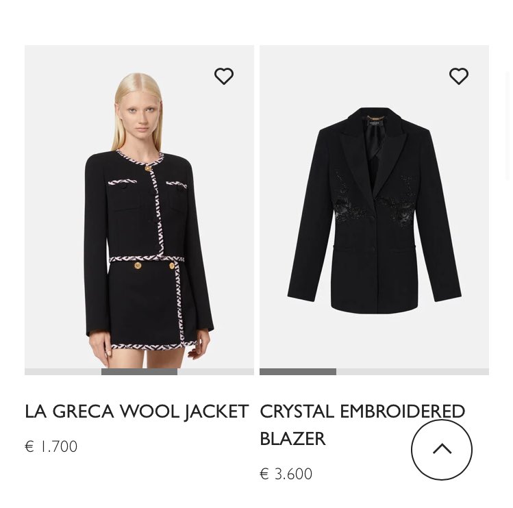 purpouxe's tweet photo. ajudem uma jovem carente em necessidade, vaquinha online pra eu poder suprir as minhas necessidades com versace https://t.co/jrIeRa4toc