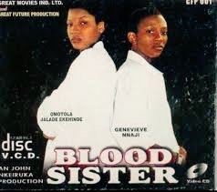 WiseWomen_Build's tweet photo. What year was this? #BloodSisters #africanwoman https://t.co/VgkQzNRs0w