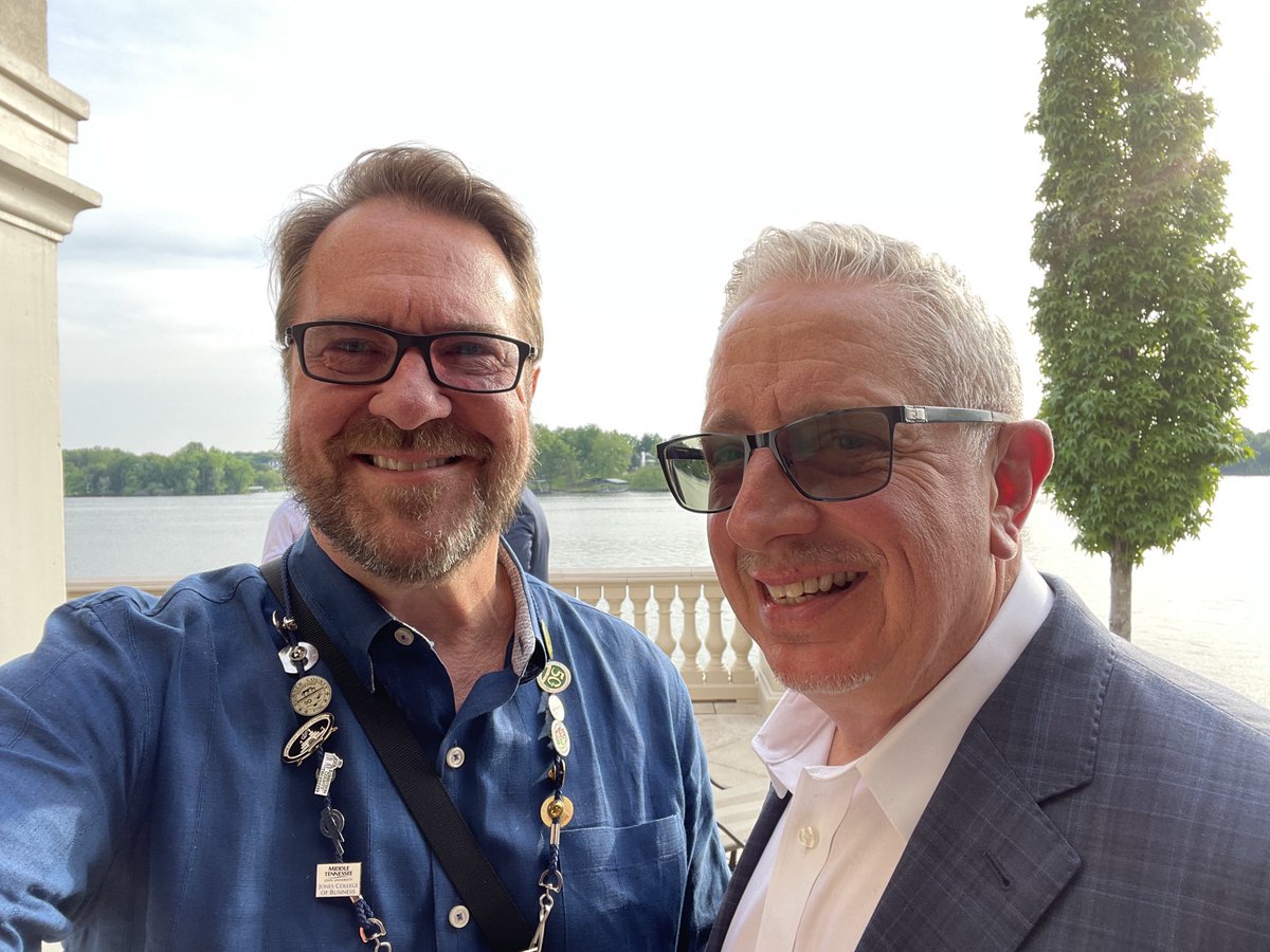MarkACleveland's tweet photo. As an alumni of @LeadMT I had the pleasure to join class of ‘22 at Sumner County session. A treat to see David Bennett, a brother & friend present trends in virtual studios, plus insights on the visionary Music City Studio development by @MonolithVirtual #LeadMT https://t.co/lsQx3usR1g