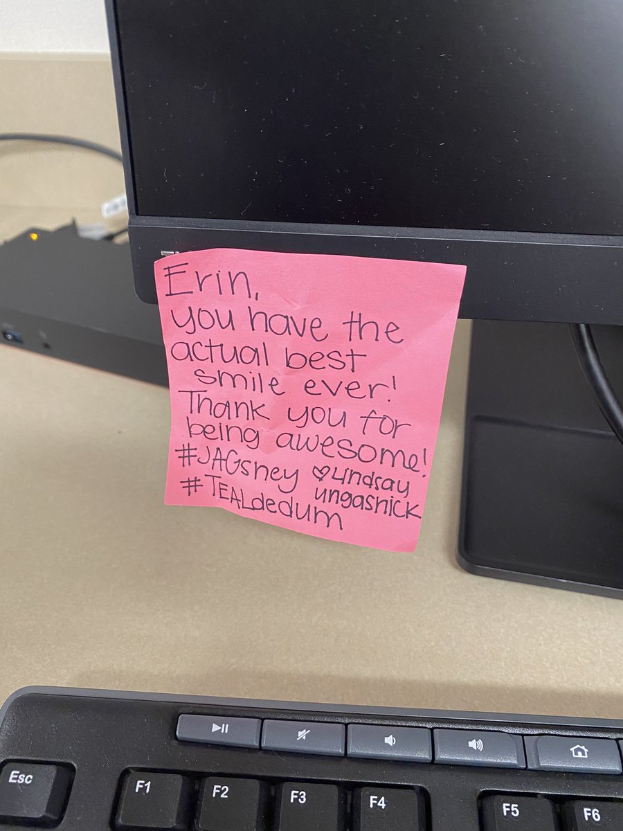 Thank you <a href="/MsUngashick/">Lindsay Ungashick</a> for the sweet note!!! Go #TEALdedum #JAGSney